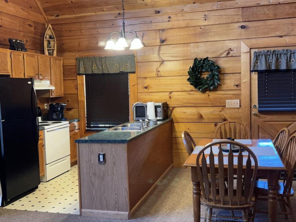 Story Brook: Beautiful True Log Cabin! Close To Dollywood, State Park, And More! Sevierville Exterior photo